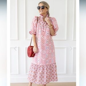 NEW with tags Umgee Pink and White Mixed Print Puff Sleeve Dress Size Small